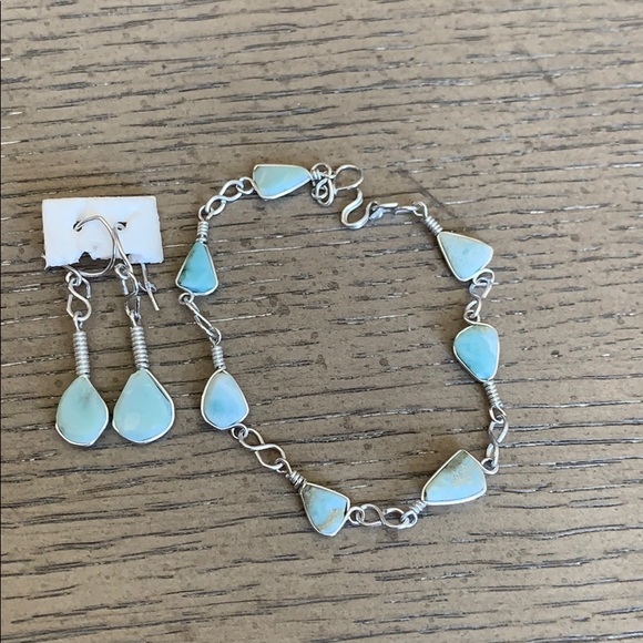 Sky Blue Hand Made Set - Picture 3 of 5